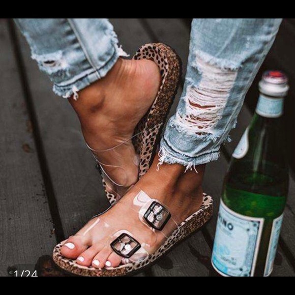 Clear straps black buckles cheetah print sandals - Picture 1 of 5